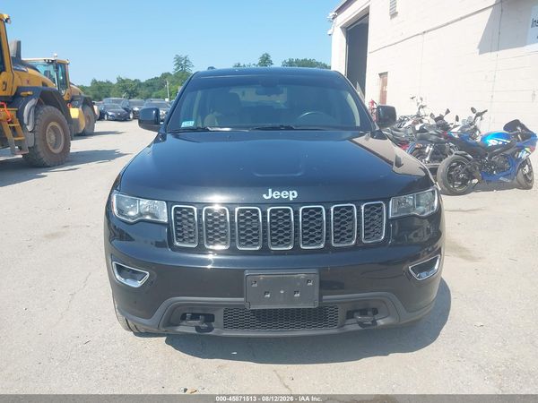 2021 JEEP GRAND CHEROKEE LAREDO E 4X4