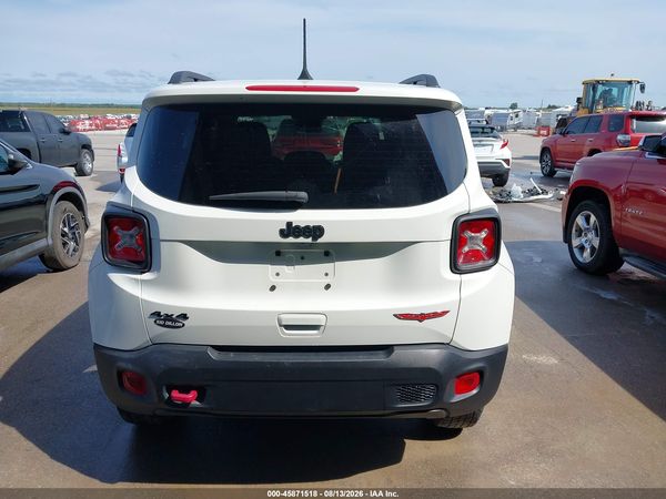 2023 JEEP RENEGADE TRAILHAWK 4X4