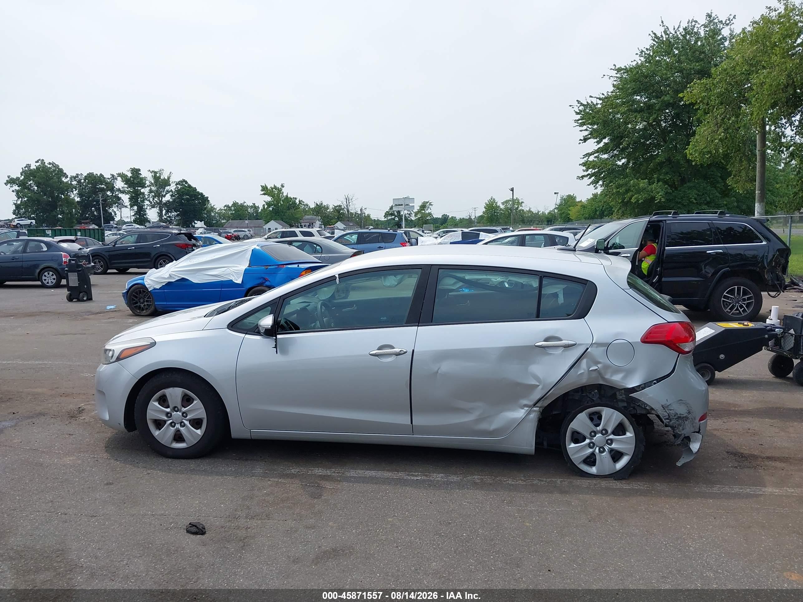 2018 KIA FORTE LX