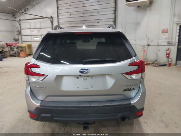 2019 SUBARU FORESTER LIMITED — I119