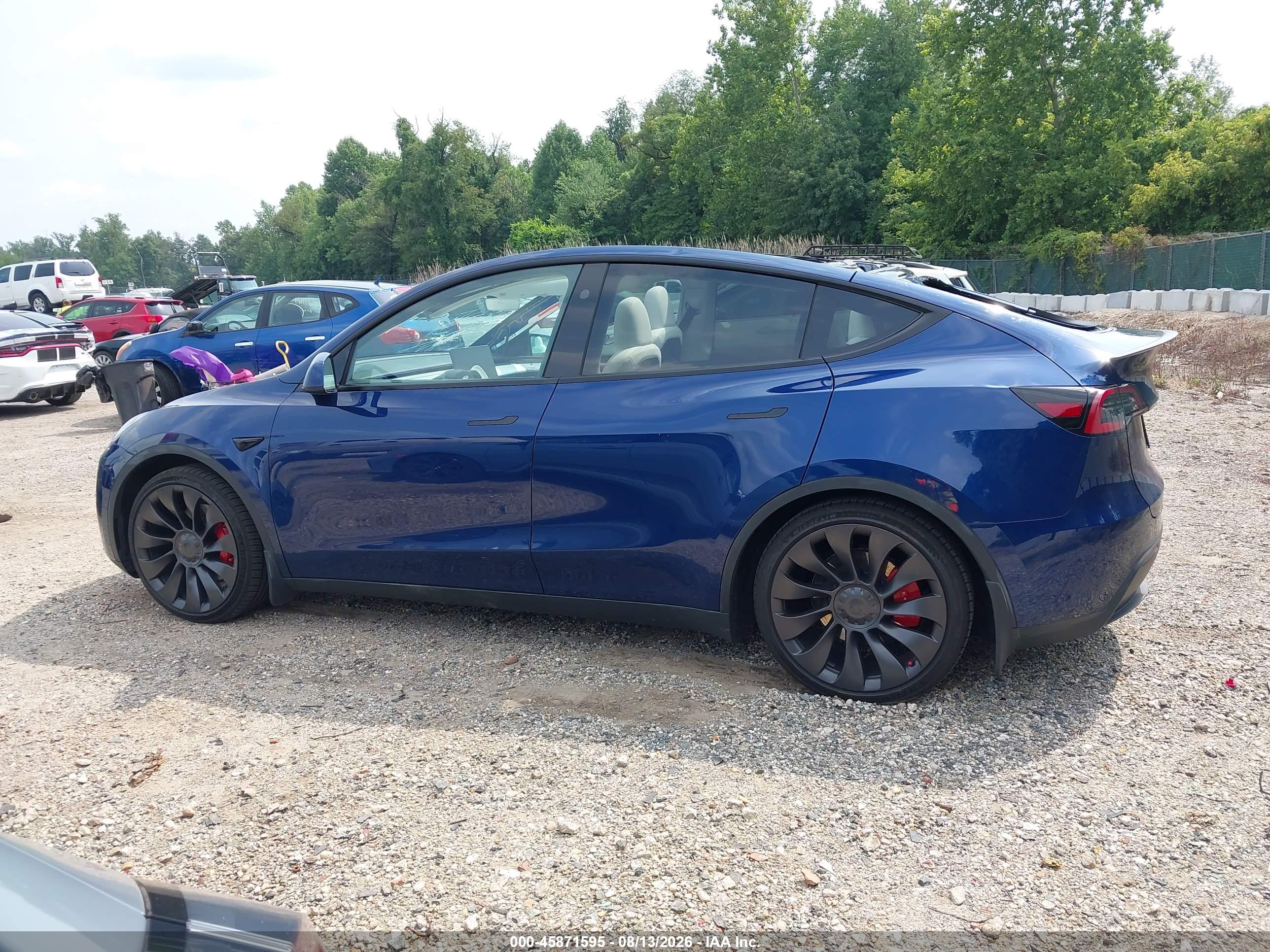 2023 TESLA MODEL Y