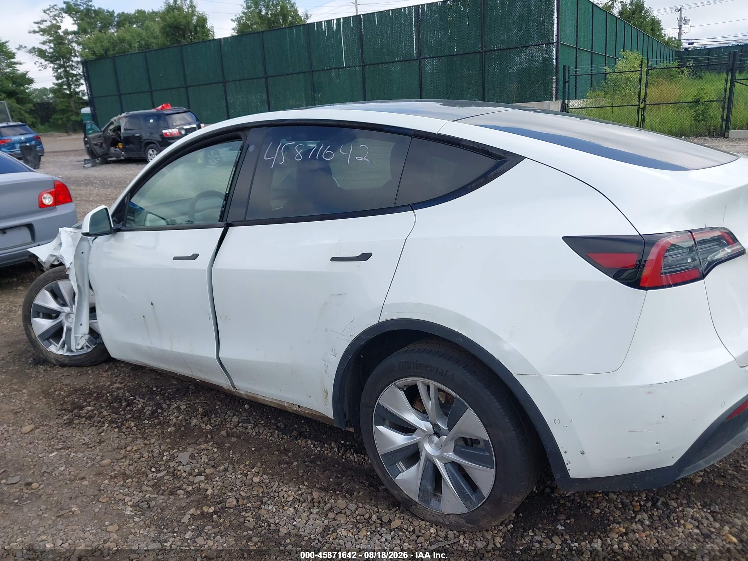 2022 TESLA MODEL Y
