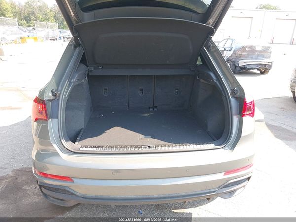 2024 AUDI Q3