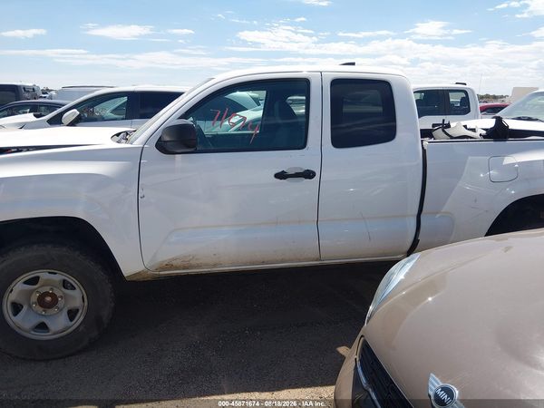2022 TOYOTA TACOMA SR