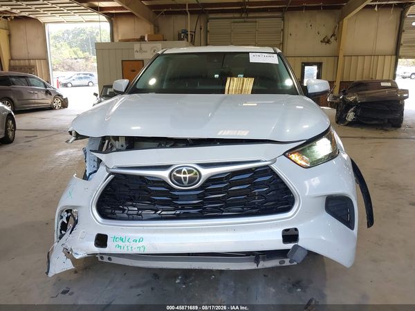 2022 TOYOTA HIGHLANDER L
