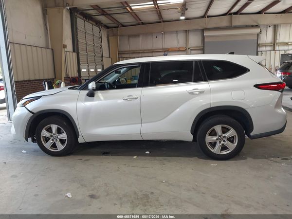 2022 TOYOTA HIGHLANDER L
