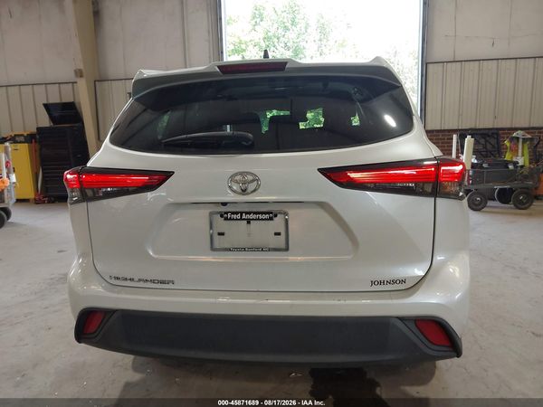 2022 TOYOTA HIGHLANDER L