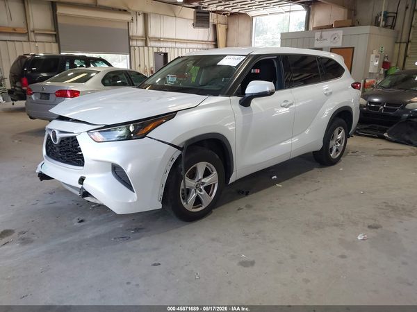 2022 TOYOTA HIGHLANDER L
