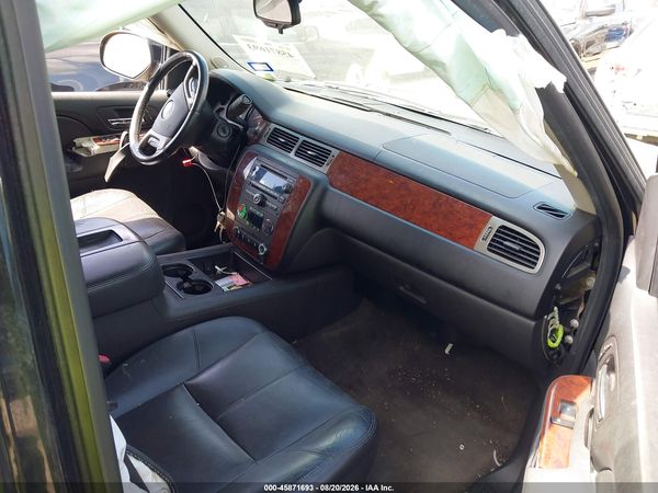 2013 CHEVROLET TAHOE LT — I5