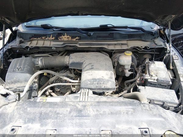 2017 RAM 1500 EXPRESS  4X4 6'4 BOX
