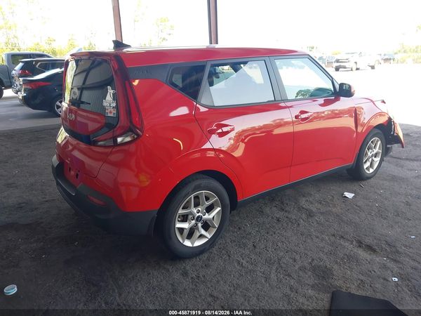 2022 KIA SOUL LX