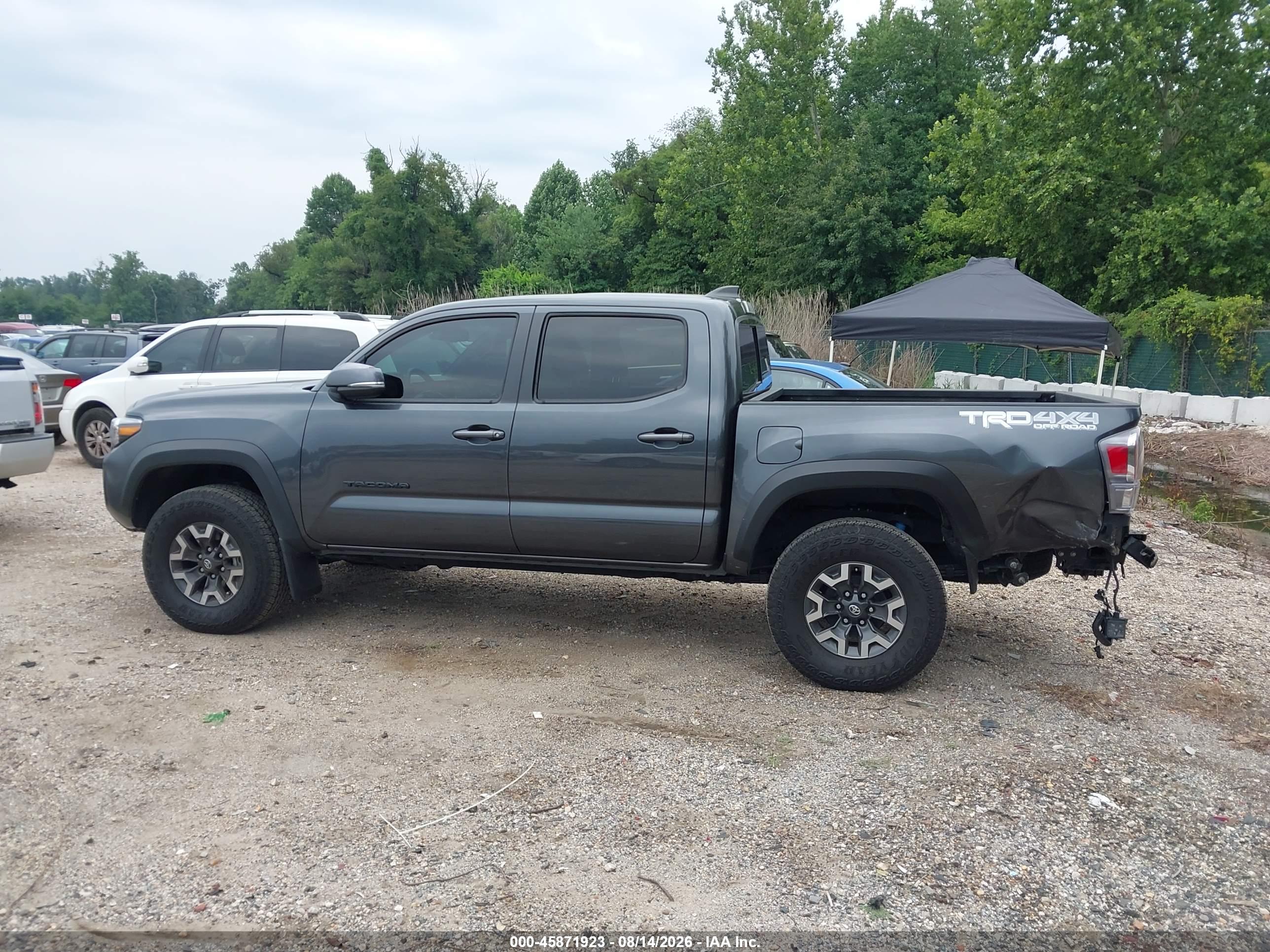 2023 TOYOTA TACOMA TRD OFF ROAD