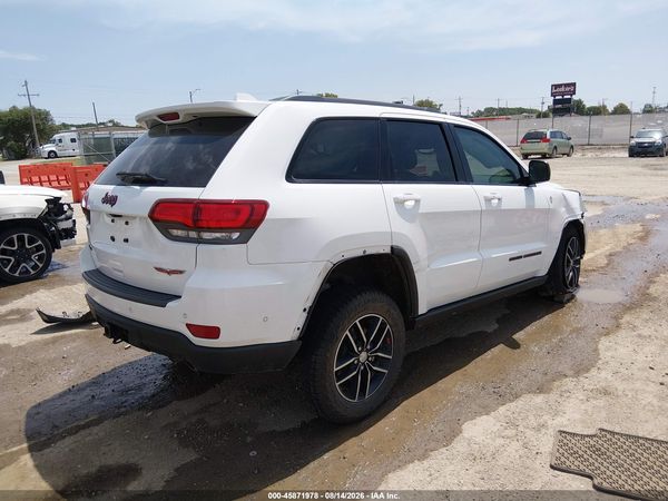 2017 JEEP GRAND CHEROKEE TRAILHAWK