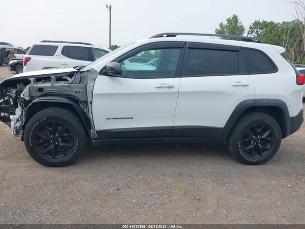 2018 JEEP CHEROKEE TRAILHAWK 4X4