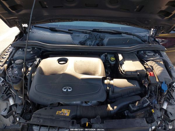 2018 INFINITI QX30 LUXURY