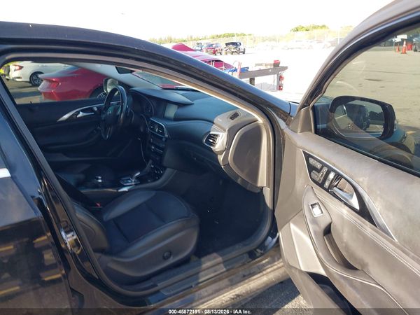 2018 INFINITI QX30 LUXURY
