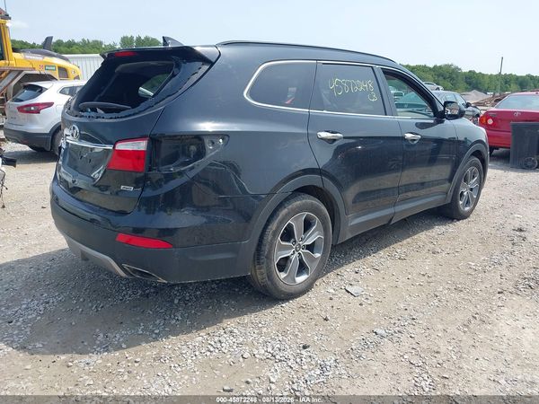 2016 HYUNDAI SANTA FE SE