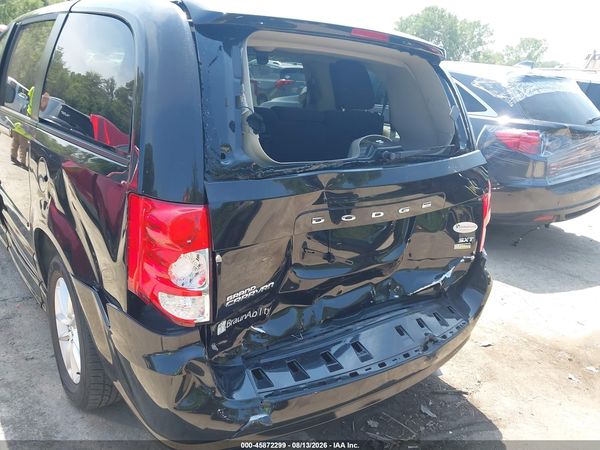2014 DODGE GRAND CARAVAN SXT — I6