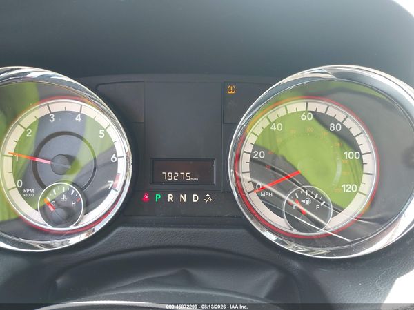 2014 DODGE GRAND CARAVAN SXT — I7