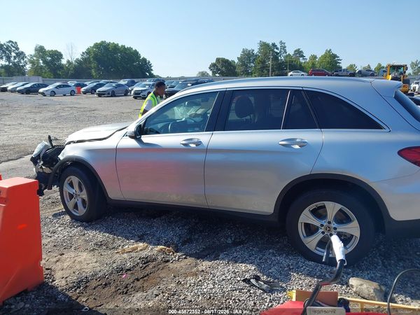 2018 MERCEDES-BENZ GLC 300