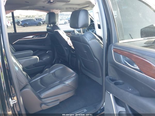 2018 CADILLAC ESCALADE ESV LUXURY