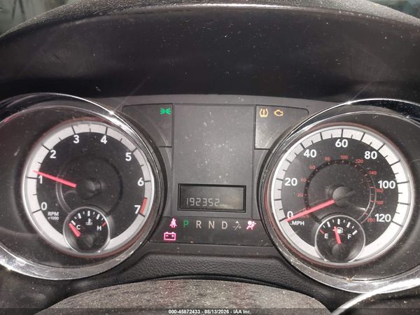 2017 DODGE GRAND CARAVAN SXT — I7