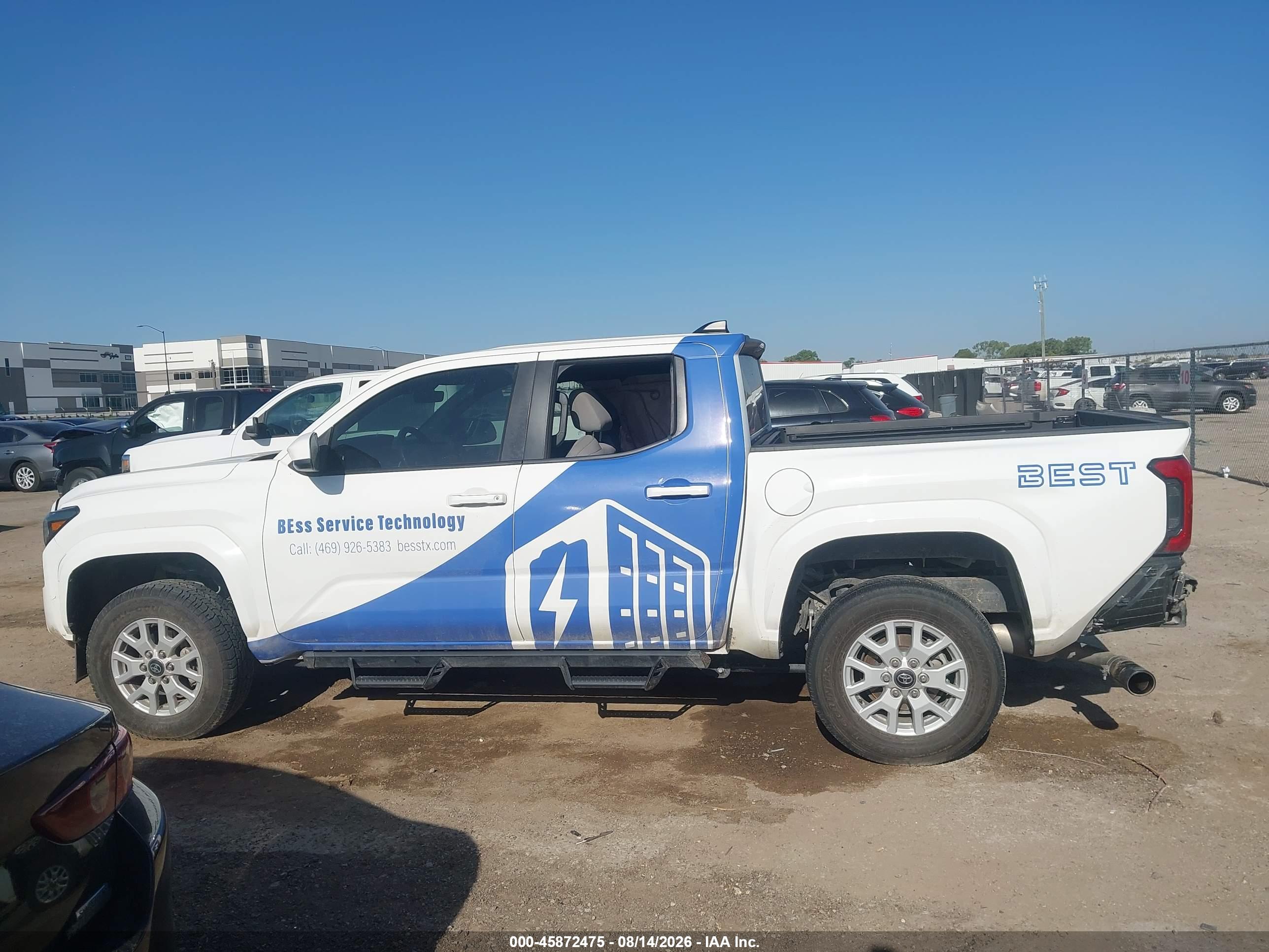 2024 TOYOTA TACOMA SR5