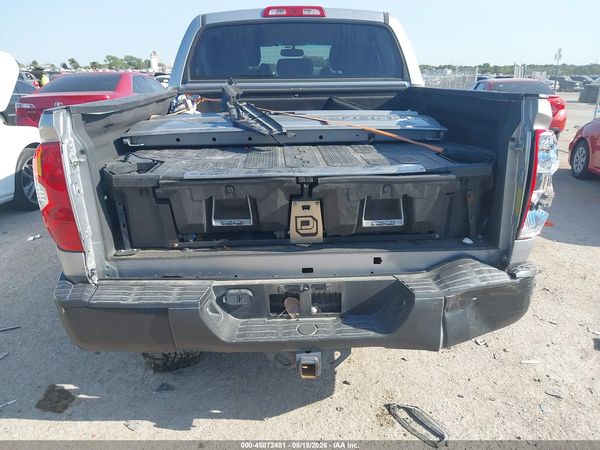 2016 TOYOTA TUNDRA SR5 5.7L V8
