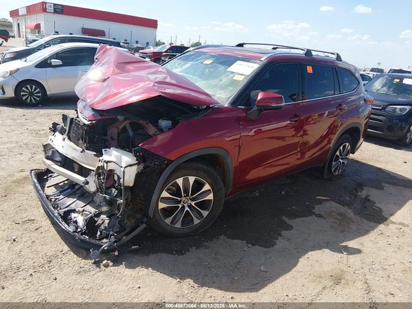 2020 TOYOTA HIGHLANDER XLE