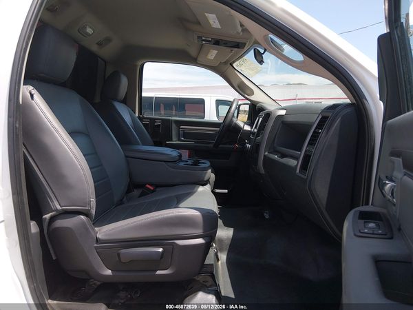2017 RAM 1500 TRADESMAN  4X2 8' BOX