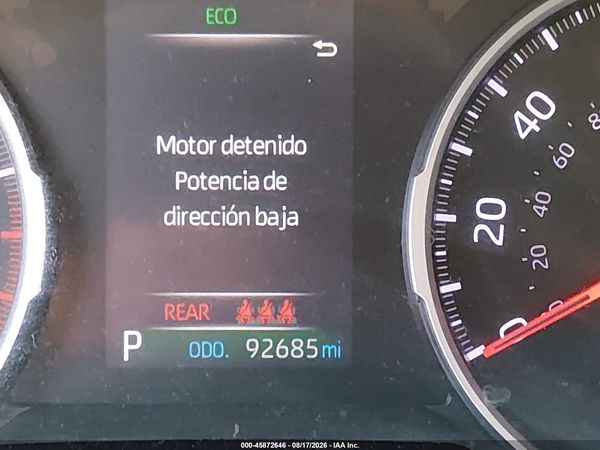 2020 TOYOTA RAV4 LE
