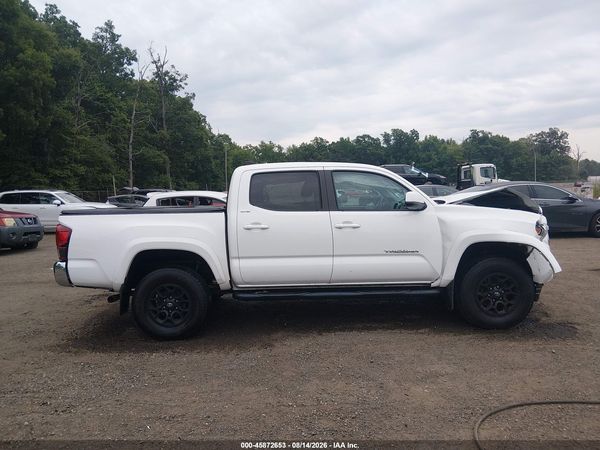 2020 TOYOTA TACOMA SR5 V6