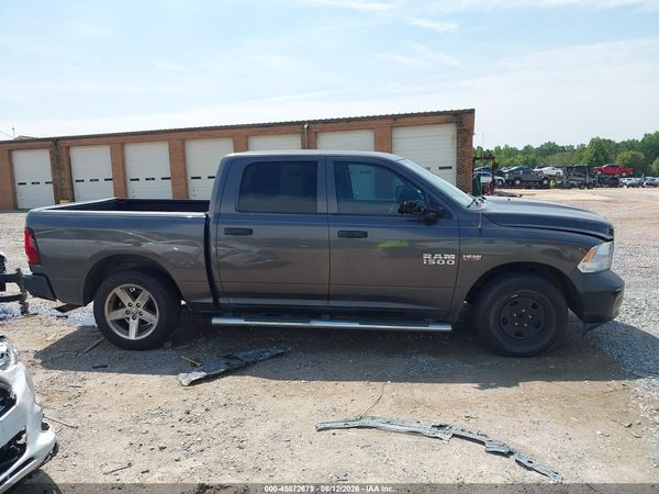 2017 RAM 1500 TRADESMAN  4X2 5'7 BOX