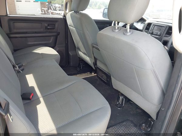 2017 RAM 1500 TRADESMAN  4X2 5'7 BOX