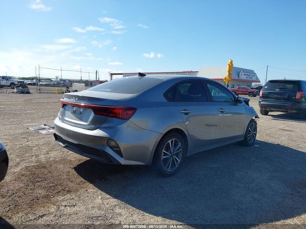2023 KIA FORTE LXS