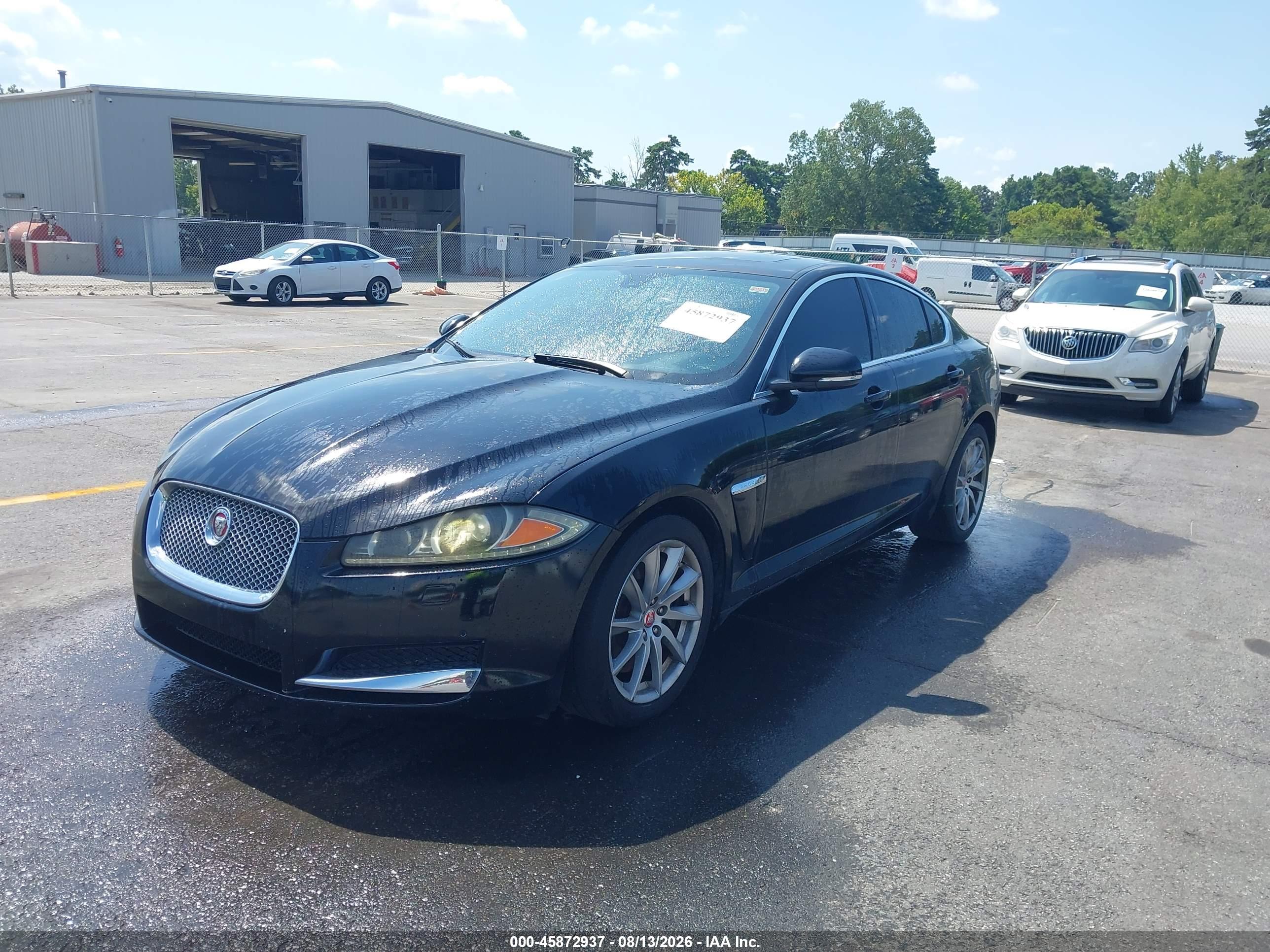 2014 JAGUAR XF I4 T