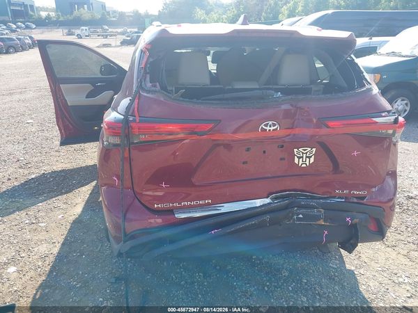 2022 TOYOTA HIGHLANDER XLE