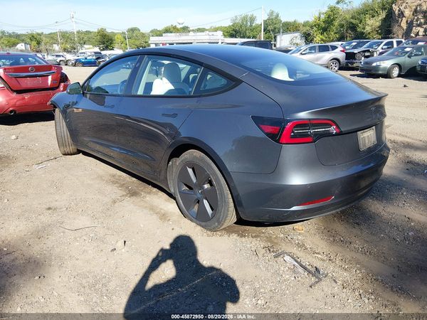 2022 TESLA MODEL 3