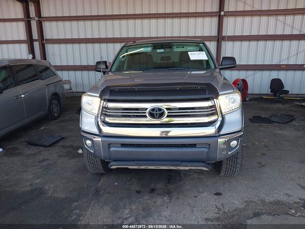 2017 TOYOTA TUNDRA SR5 5.7L V8