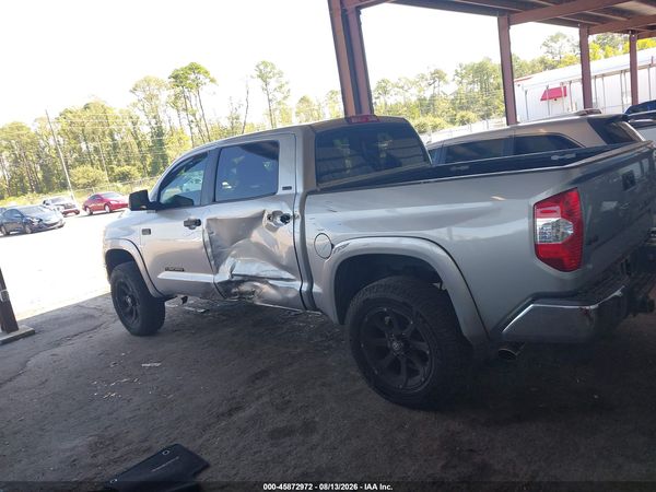 2017 TOYOTA TUNDRA SR5 5.7L V8