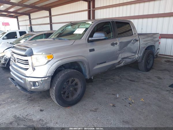 2017 TOYOTA TUNDRA SR5 5.7L V8