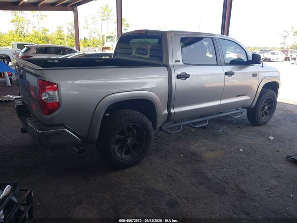 2017 TOYOTA TUNDRA SR5 5.7L V8