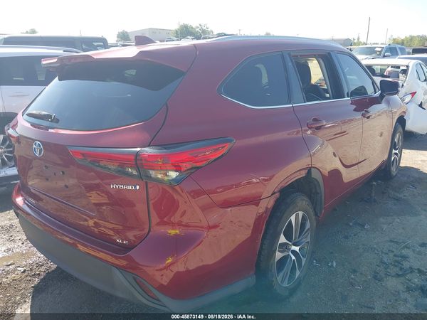 2022 TOYOTA HIGHLANDER HYBRID XLE