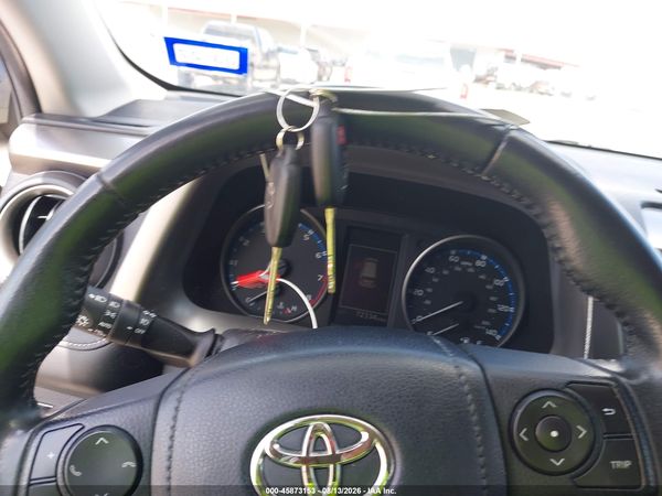 2017 TOYOTA RAV4 XLE