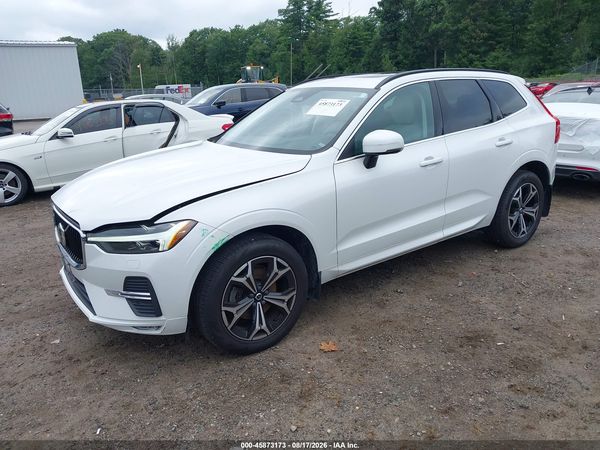 2022 VOLVO XC60 B5 MOMENTUM