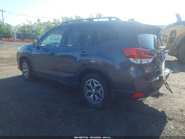 2023 SUBARU FORESTER PREMIUM — I3