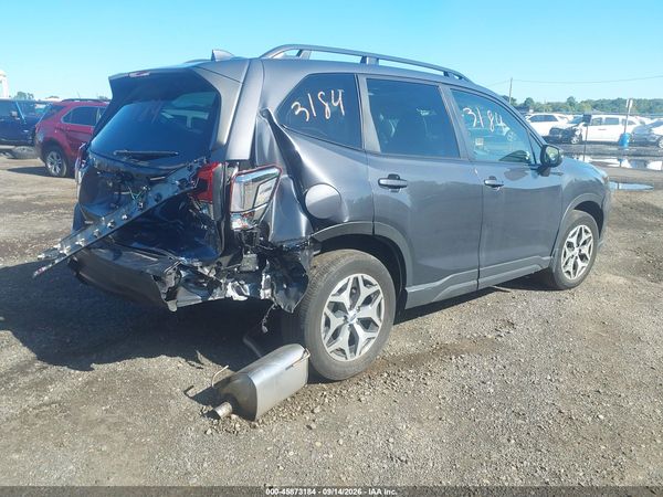 2023 SUBARU FORESTER PREMIUM — I4