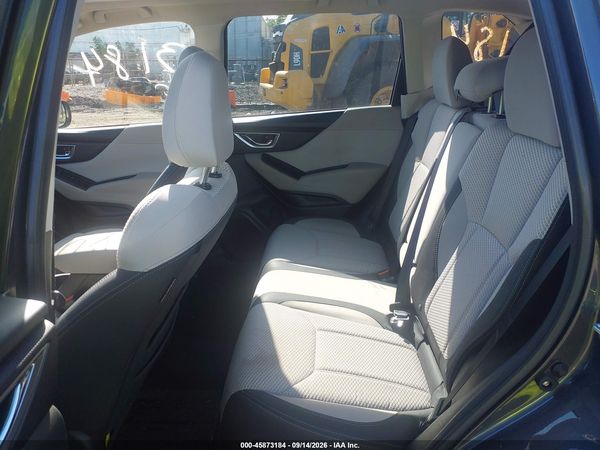 2023 SUBARU FORESTER PREMIUM — I8