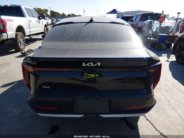2026 KIA K4 LX