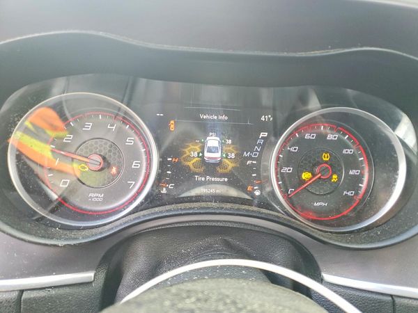 2019 DODGE CHARGER SXT